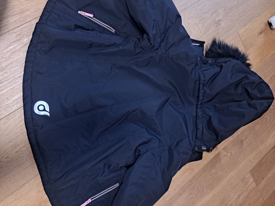 140 kurtka zimowa czarna dziewczynka