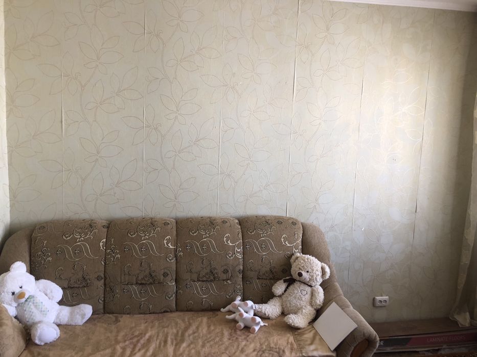 Продам 3 кімнатну квартиру Єськова