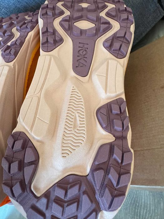 Ténis running trail Hoka Challenger ATR7 tamanho 43 1 /3 novos