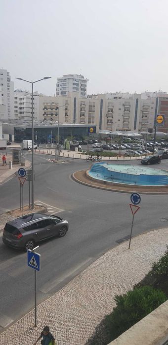 apartamento t1 centro 100mts praia Algarve/Armacao pera