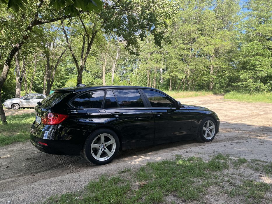 Продам BMW 3 series f30
