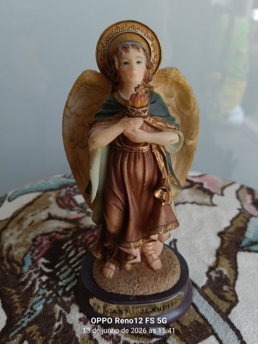 Estátua Arcanjo Jehudiel