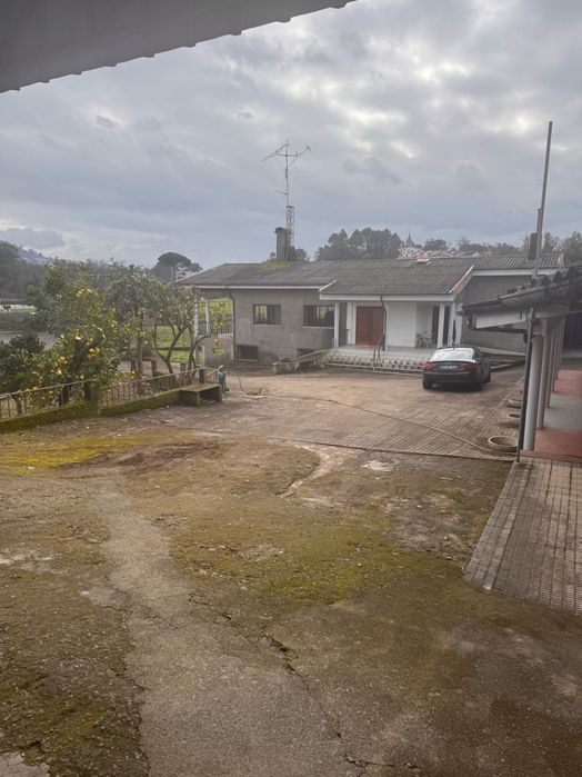 Quinta em Braga T8 com poço de água