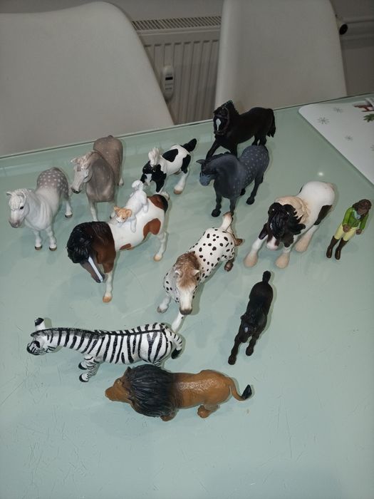 Figurki Schleich konie, 12 sztuk, zebra, lew. Mega pakiet .Gratis pude
