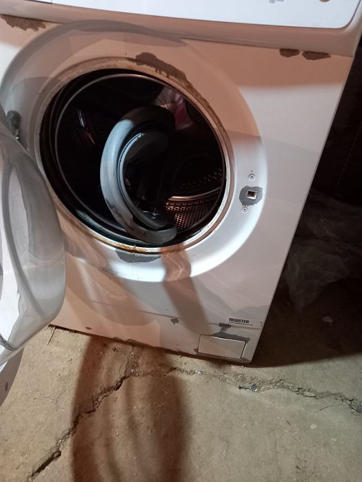 Стиральная машинка zanussi zwse6100v на запчасти или ремонт