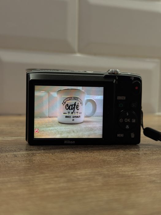 Продам цифровий фотоаппарат NIKON COOLPIX S2900 в гарному дуже стані