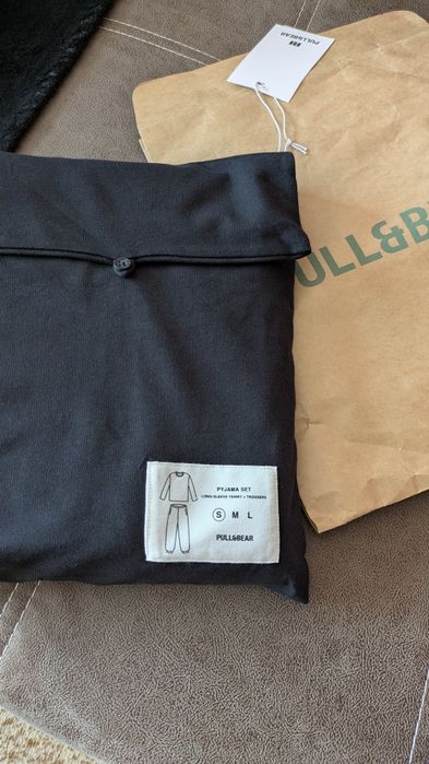 Піжама Pull & Bear з логотипом