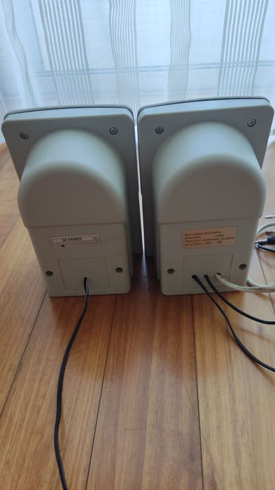 Colunas para PC MS-629