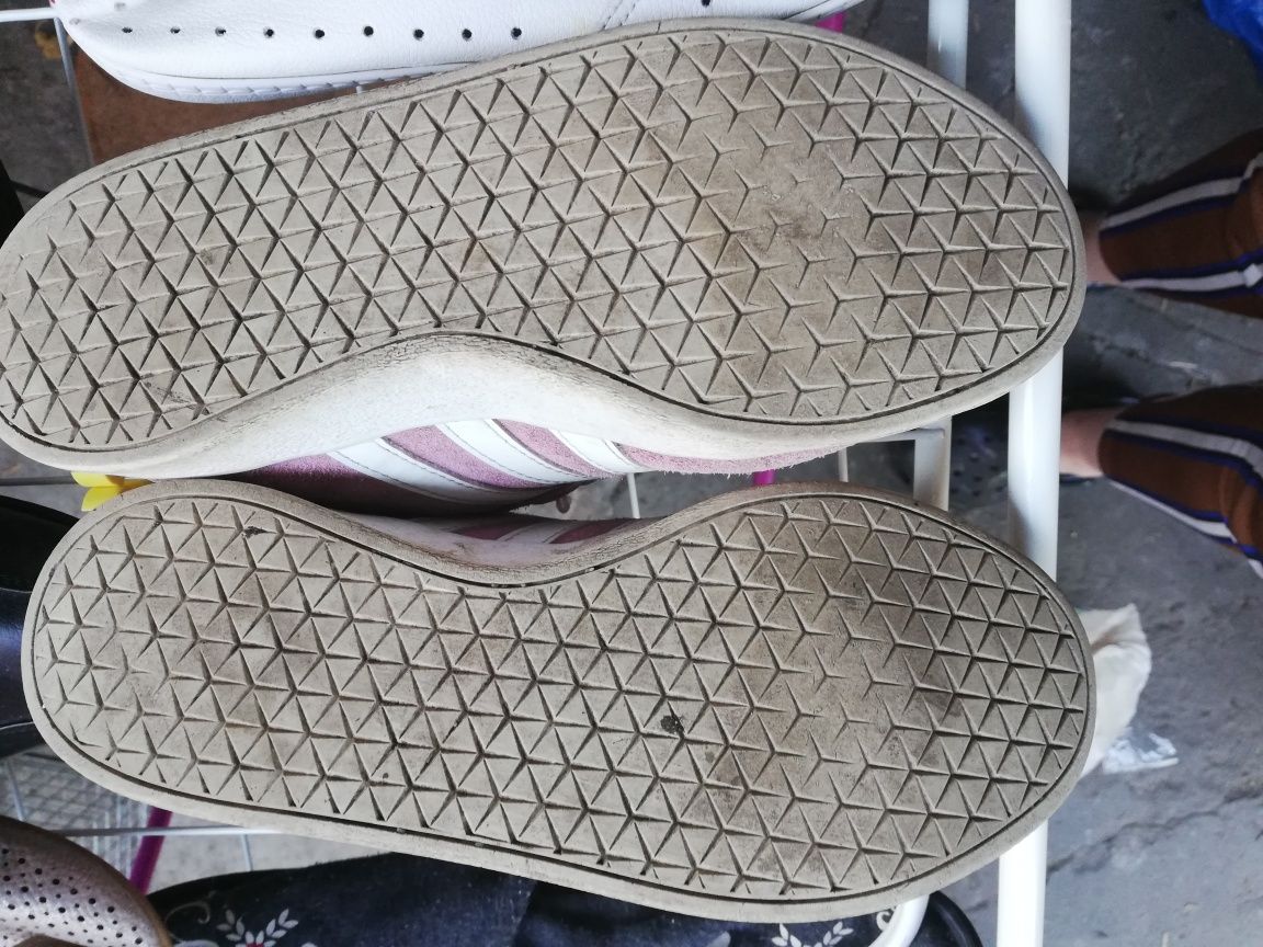 Dziewczyny w yeezy discount