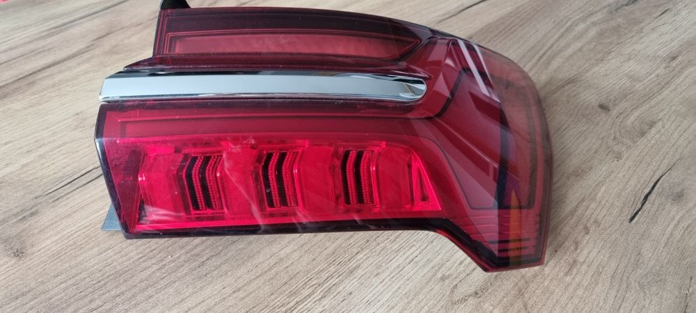 Audi A6 C8 sedan lampa tył prawa