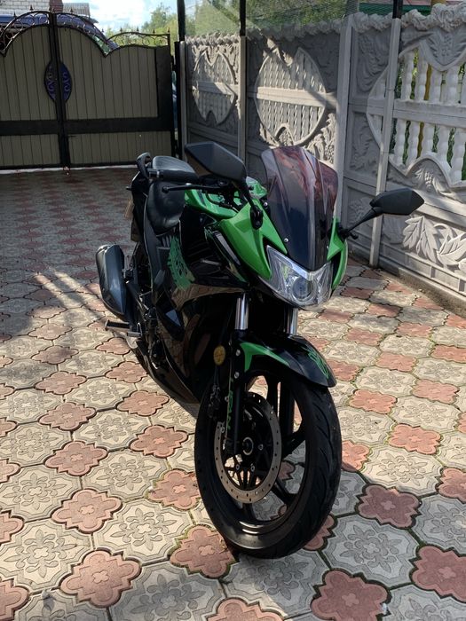 Мотоцикл Lifan KPR200