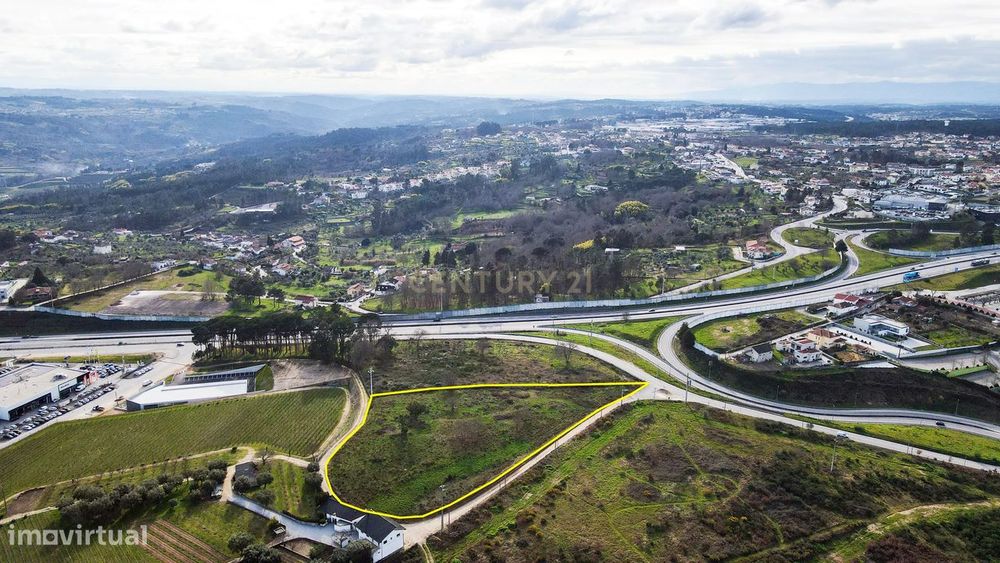 Terreno de construção para atividades económicas