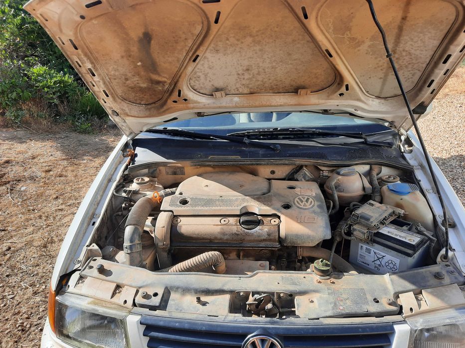 VW Polo 1998 - 700€ negociáveis