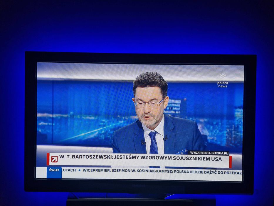 TV Samsung 50 cali plazma + soundbar Philips + taśma led + piloty