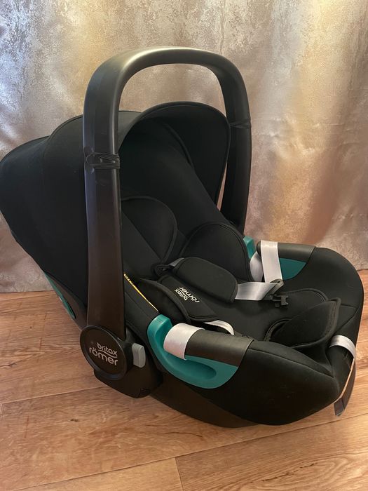 Автокрісло для новонароджених