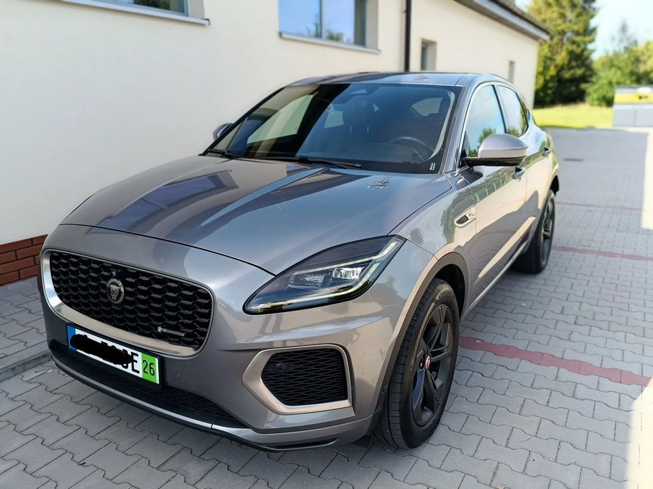 Jaguar E-Pace R-Dynamic-MHEV-Lift-Max wyposażony