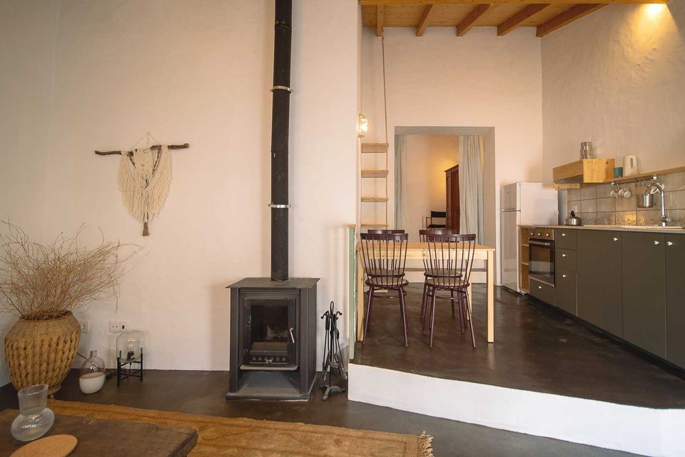 Semi-detached house for sale in Barão de São Miguel