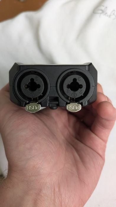 Рекордер Zoom h4 essential
