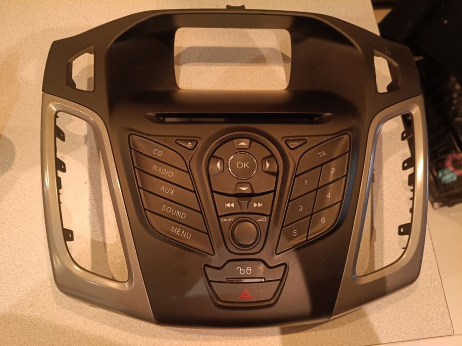 Radio do Ford Focus MK3