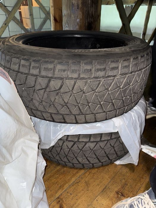 Продам шини Bridgestone blizak  275/45/r20