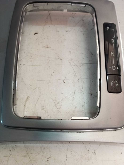 Aro Seletor de Velocidades Mercedes Classe C W204 (Ref: A2046800190)