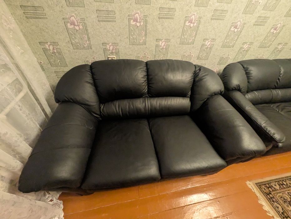 Продам дивани, стан відмінний