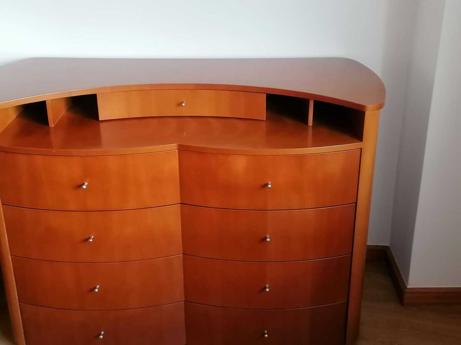 Mobília de Quarto Cerejeira