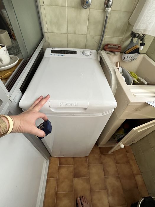 Máquina de Lavar Roupa Candy Smart Touch 8kg 1200rpm – Excelente Estado