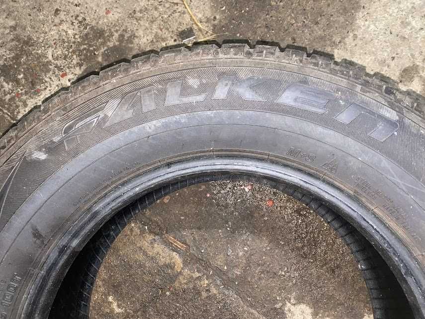 4x Opony zimowe FALKEN HS449 Eurowinter 215/70 R16 100T