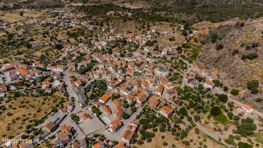 Moradia Geminada T1 / Sabugal, Bendada