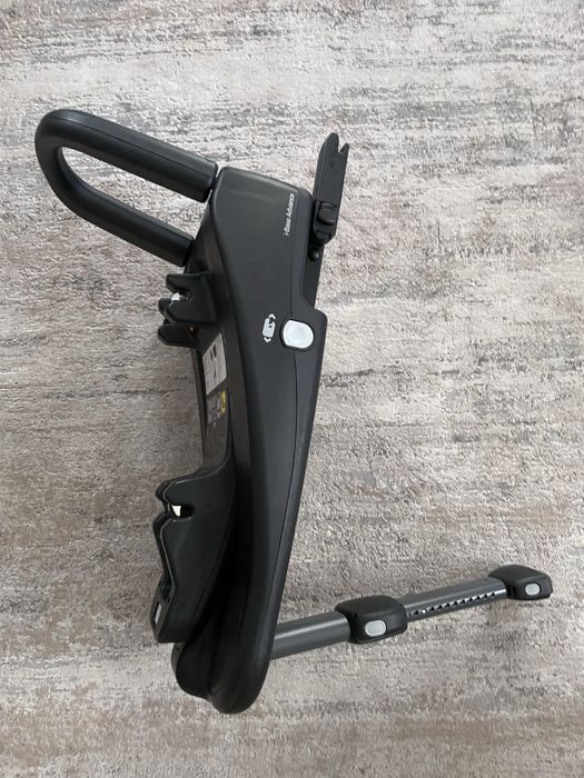Joie i-snug + i-base advance