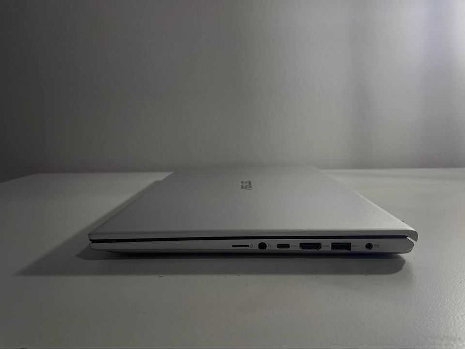 ASUS Vivobook F512DA