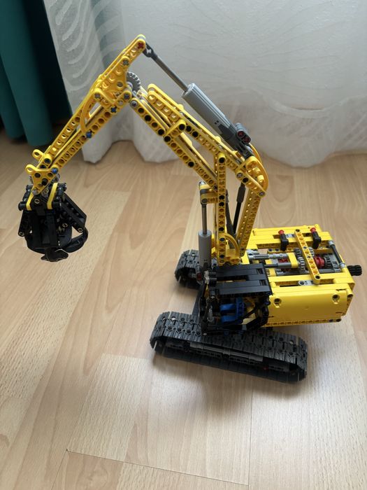 Lego technic 42006 Máquina de escavação [BOM ESTADO]