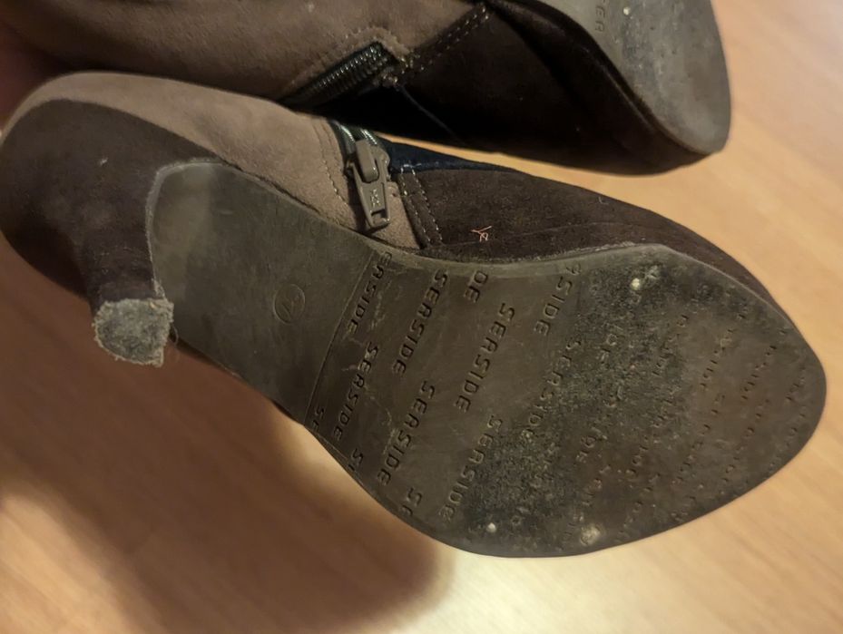 Botins Seaside 37432482007573473287