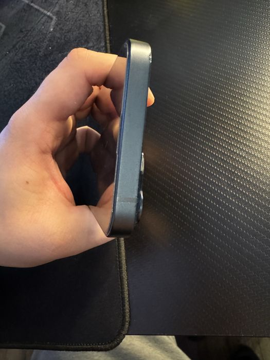 IPHONE 14  / bdb stan / oryginalny nowy kabel / 84% baterii