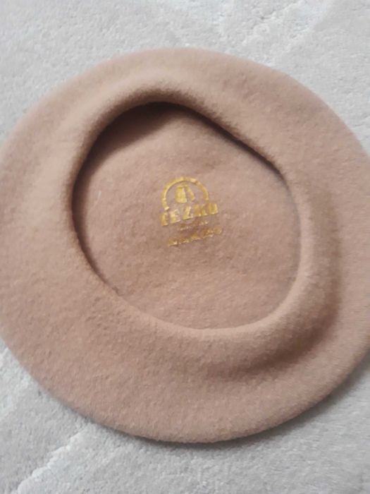 beret damski wełniany