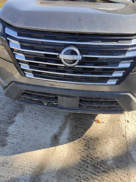 Nissan Rogue T33 2024-2025 бампер, капот, фари, крила колір KAD
