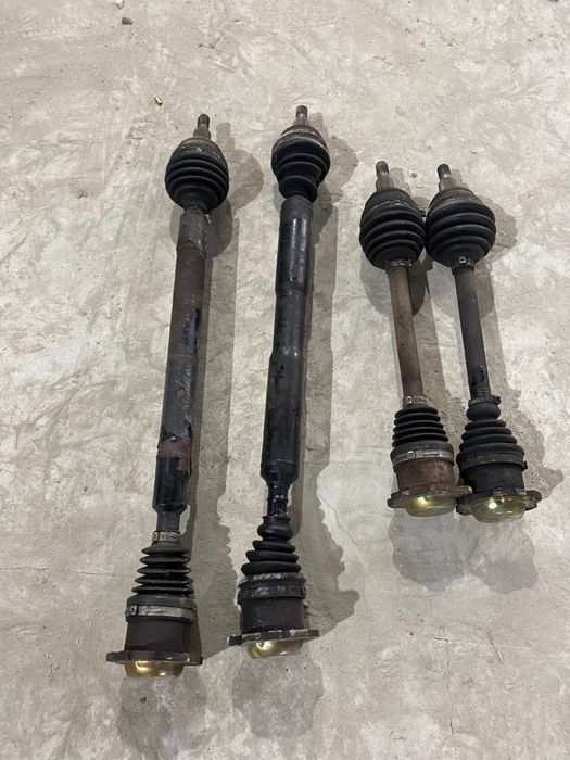 Полуось граната кулак поворотний Skoda vrs rs wts 1.8 turbo шкода 1.8