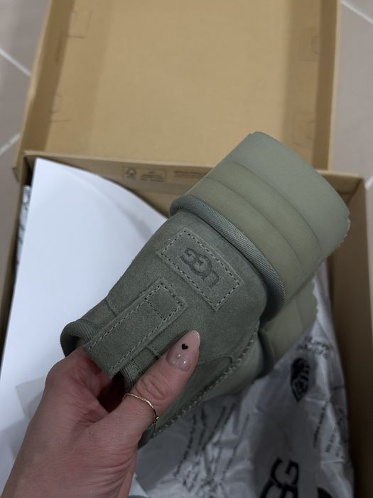 UGG ultra mini platform 40