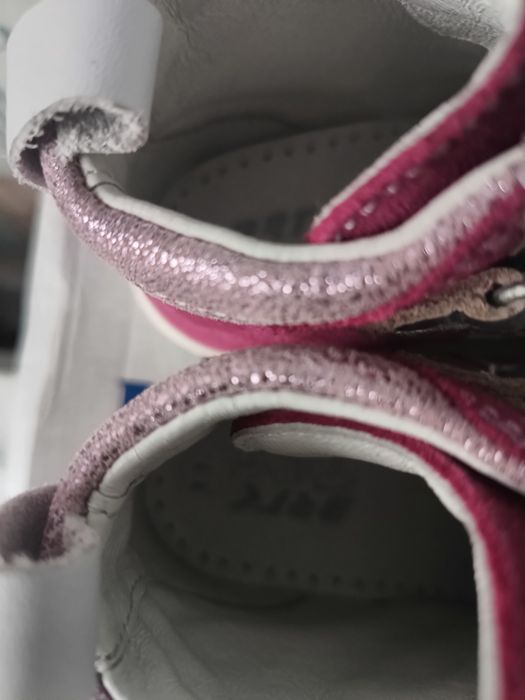 Buty dla dziewczynki