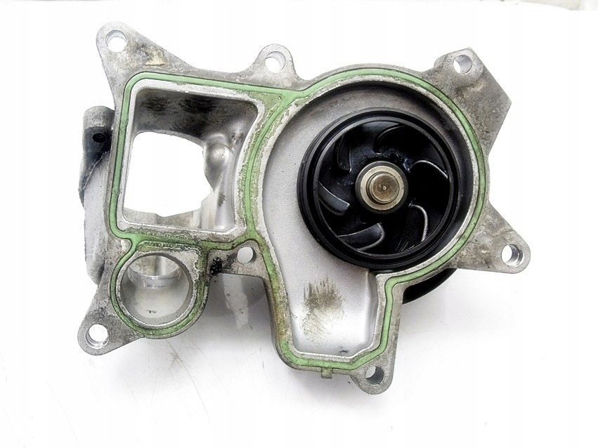 Pompa Wody Bmw 2.0D X3 X1 E82 F25 F07 F11