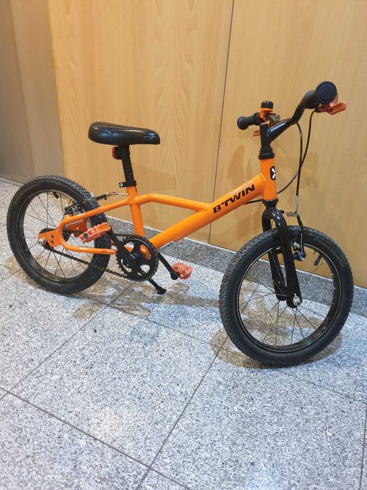 Bicicleta btt criança  impecável