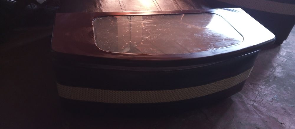 Журнальный столик