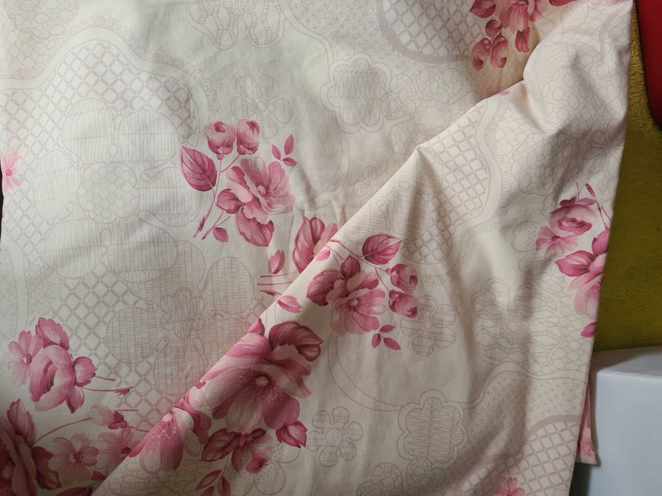 Capa de edredon da marca Snucker, usados, bem estimados, com 2 fronhas