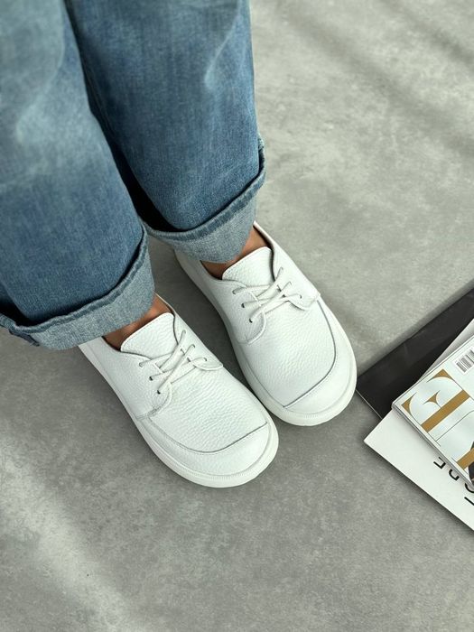 Анатомічні туфлі на шнурках, різні кольори