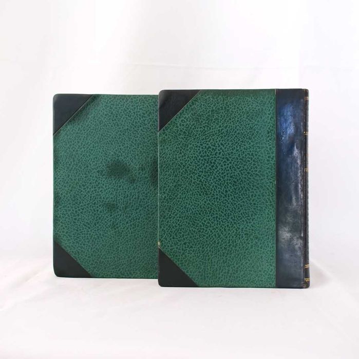 Conjunto de dois Livros de Economia e Leg. Industrial da FEP, 1960-61