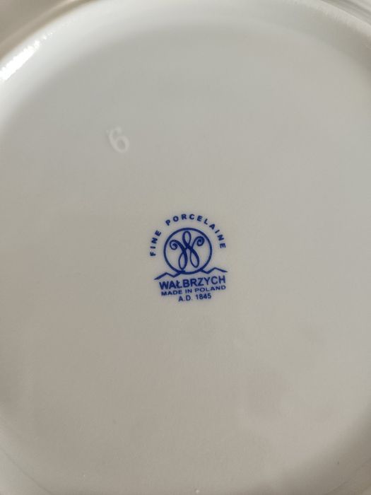 Porcelana Wałbrzych zestaw obiadowo-kawowy