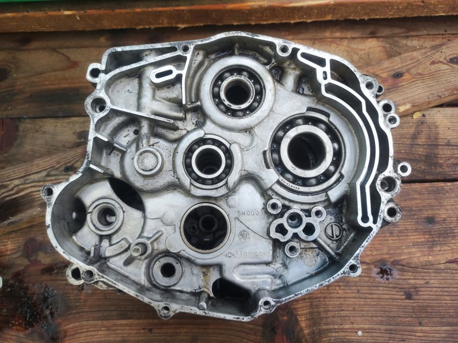 Kartery silnika Yamaha SR125 125 10F komplet obudowa silnika blok silnika