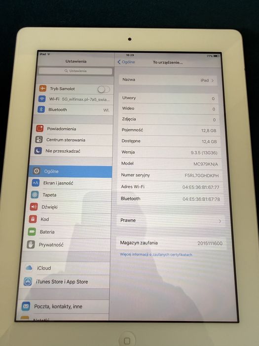 Apple ipad z ładowarką