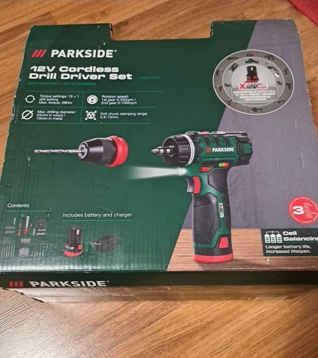 Wiertarko-wkrętarka PARKSIDE 12V z 2x aku ładowarką i akcesoria